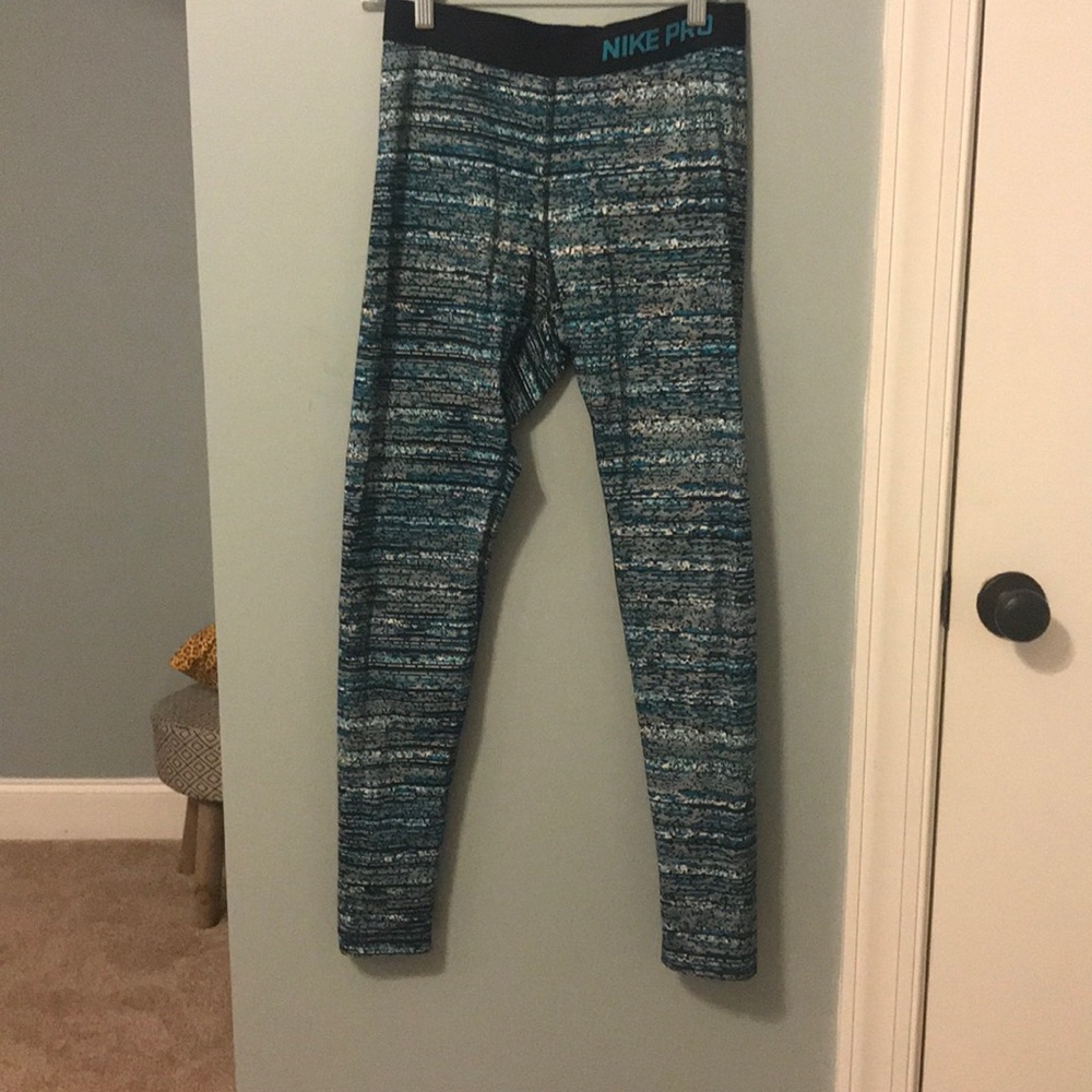 Nike pro leggings
